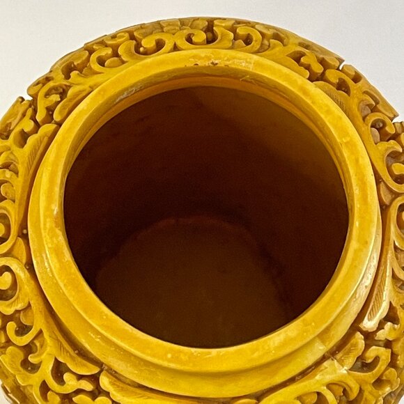 VINTAGE YELLOW Hand Carved Chinese Lidded Jar - Picture 6 of 13